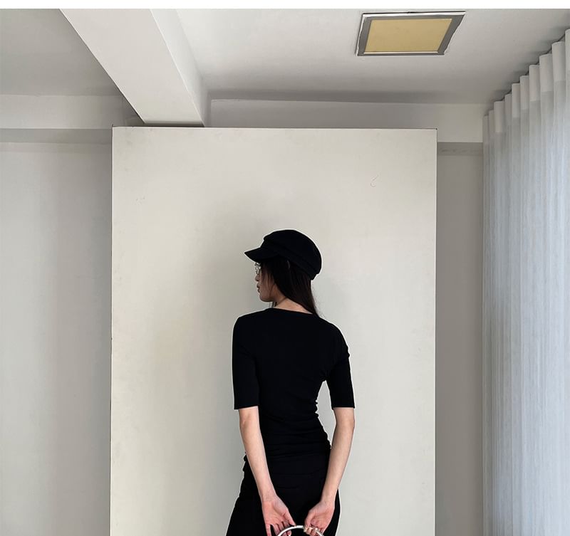 Elbow Sleeve Crewneck Tee
