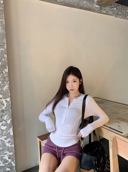 Half-Button Crew Neck Slim Fit Long Sleeve Tee
