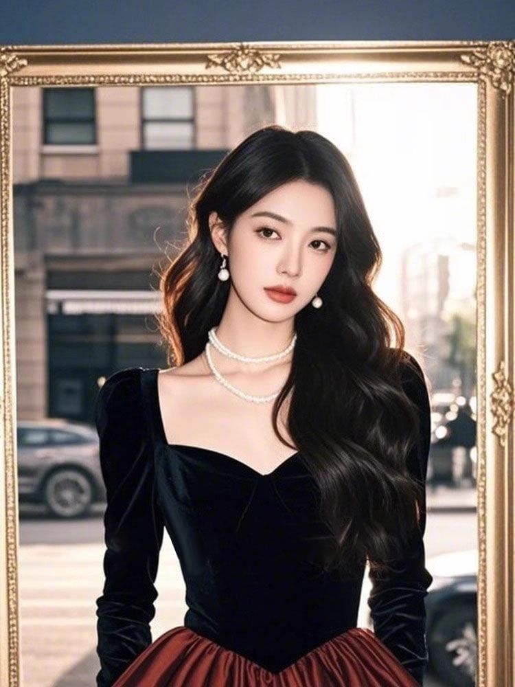 Long Sleeve Sweetheart Neck Two Tone Satin Panel Velvet A-Line Cocktail Dress