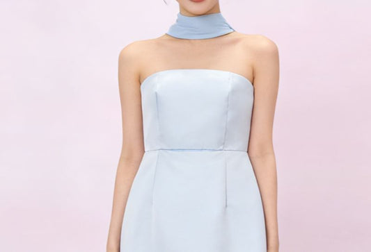 Halter Neck Plain Maxi Sheath Evening Gown