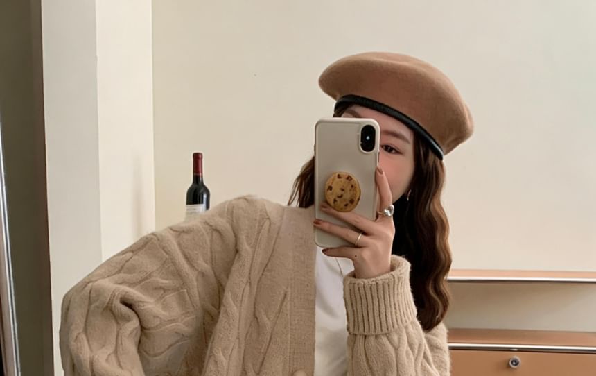 Long Sleeve V-Neck Cable Knit Cardigan