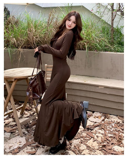 Henley Long Sleeve Mermaid Maxi Dress