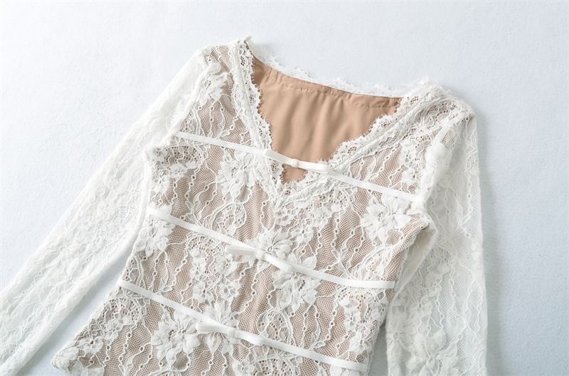 V-Neck Lace Crop Top with Long Sleeves