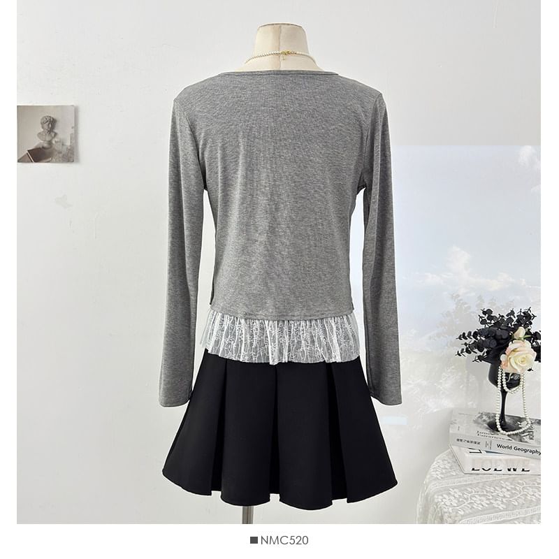 Fitted Lace-Trim Long Sleeve Tee with Front Tie