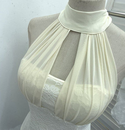 Halter Neck Lace Crop Top