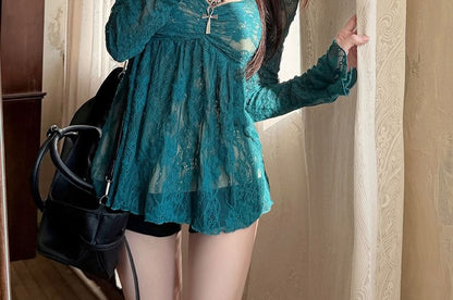 Long Sleeve Sweetheart Lace Overlay Blouse