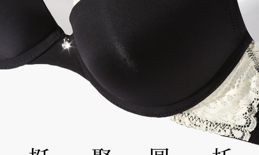 Lace Trim Bra / Panties / Set