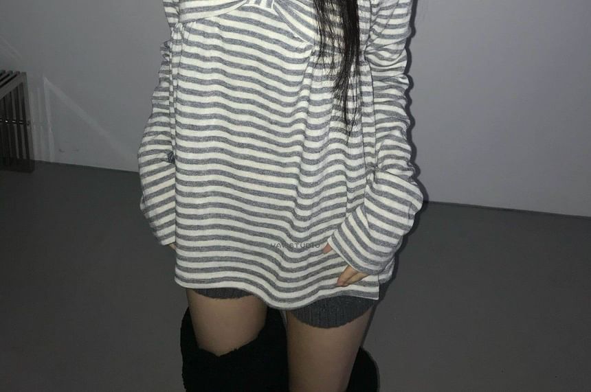Off-Shoulder Striped Long-Sleeve Tee