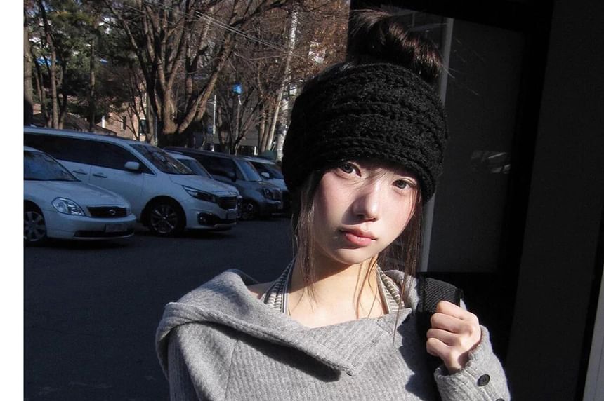 Asymmetrical Buttoned Hoodie