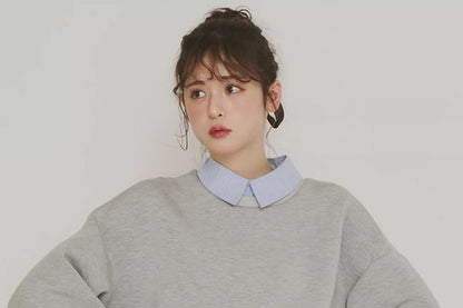 Ruffled Hem Collared Oversized Sweatshirt