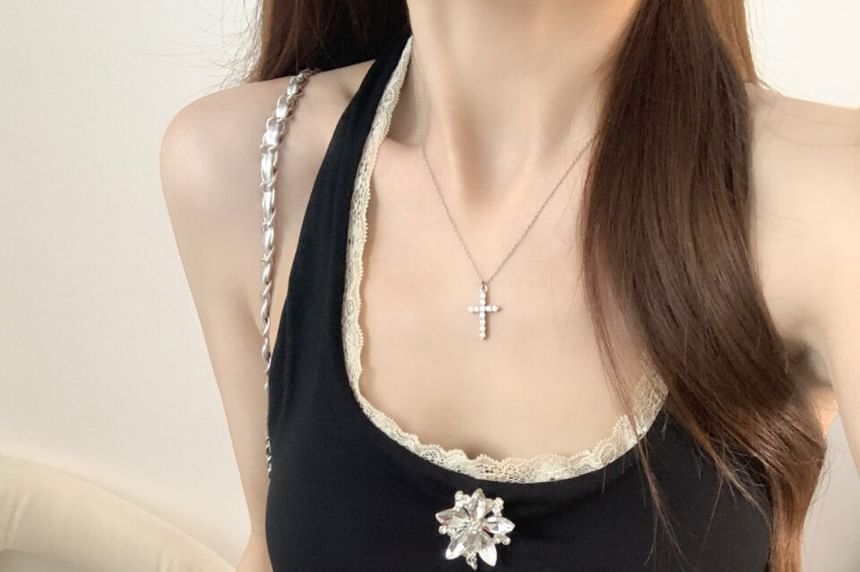 Lace Edge Plain Tank Top