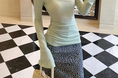 Mock Two Piece Scoop Neck Lace Trim Top
