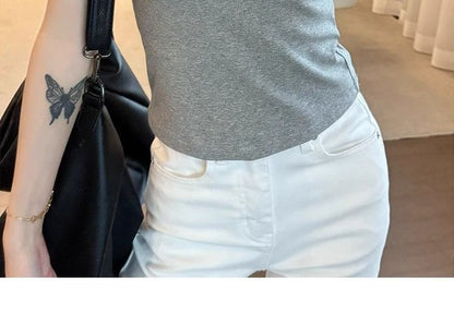 V-Neck Cropped Tee - Short Sleeve Slim Fit