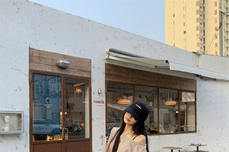 Asymmetric One-Shoulder Sweatshirt with Drawstring Waist Pants