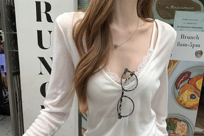 Sheer V-Neck Crop Tee with Lace Detailing - Fitted