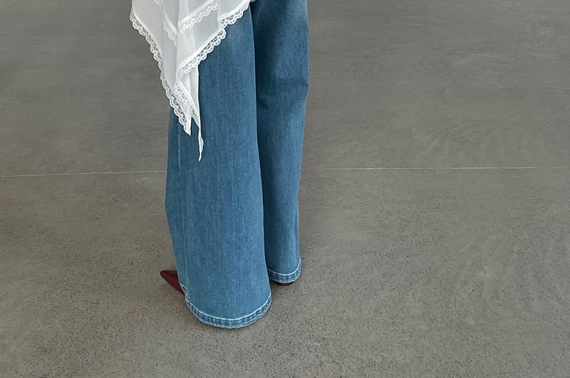 Asymmetric Long Top with Lace Panel - Sleeveless