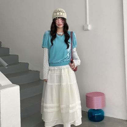 Casual Short Sleeve Crop Tee with Round Neck
