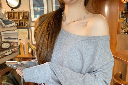 Off-Shoulder Button Slit Tee