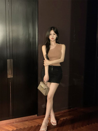 Ribbed One-Shoulder Tank Top