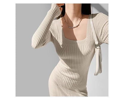 Long-Sleeve Scoop Neck Ribbed Knit Maxi Dress