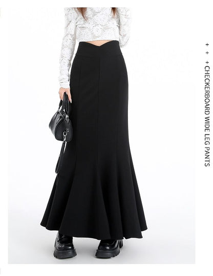 Black Mermaid Maxi Skirt - Elegant High-Waisted Silhouette