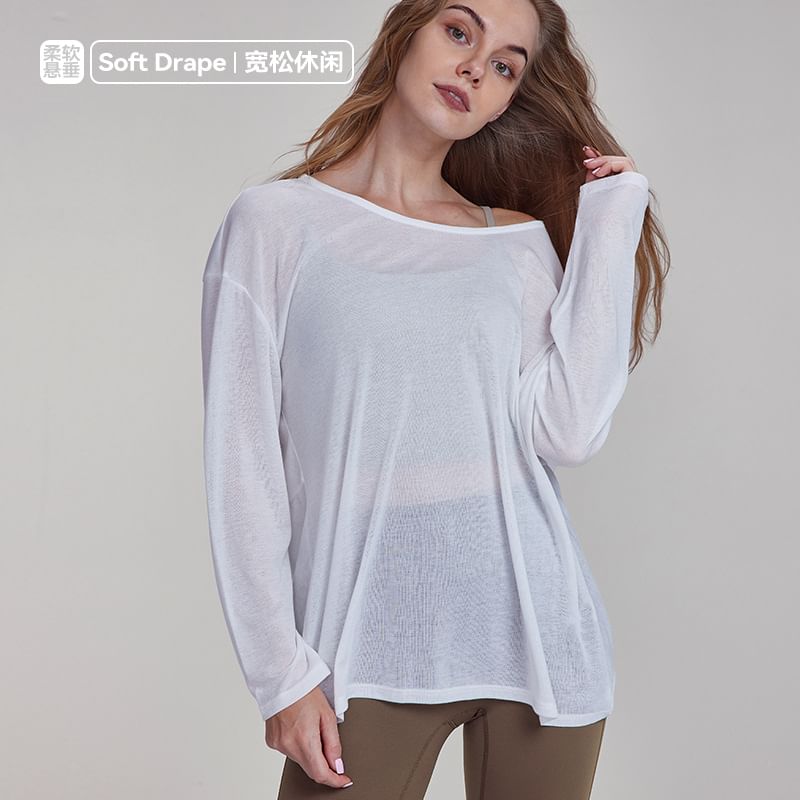 Cutout Back Ruched T-Shirt with Boat Neck and Long Sleeves