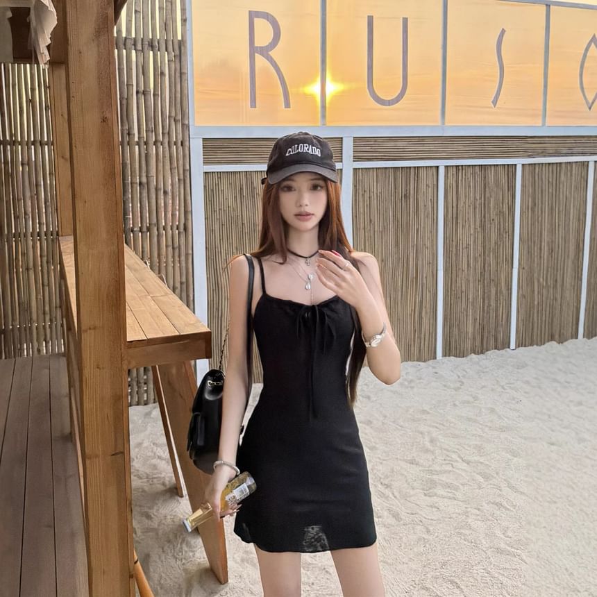 Spaghetti Strap Scoop Neck Plain Mini Bodycon Dress