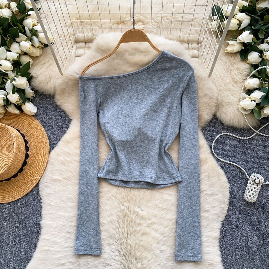 Off-Shoulder Cutout Long-Sleeve Crop Top