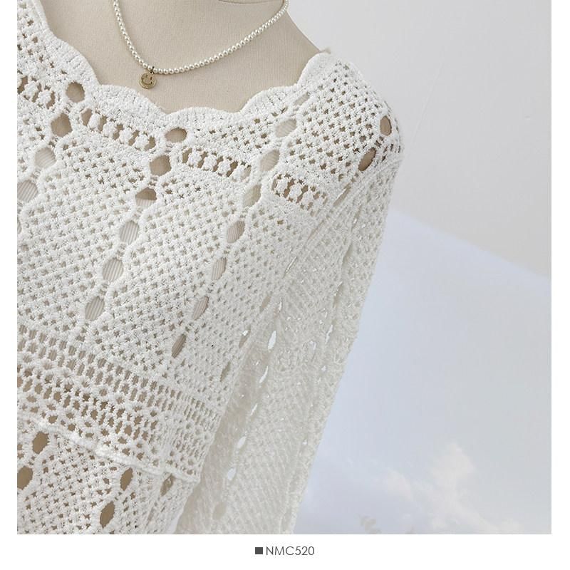 Scallop Trim Flared-Sleeve Knit Top