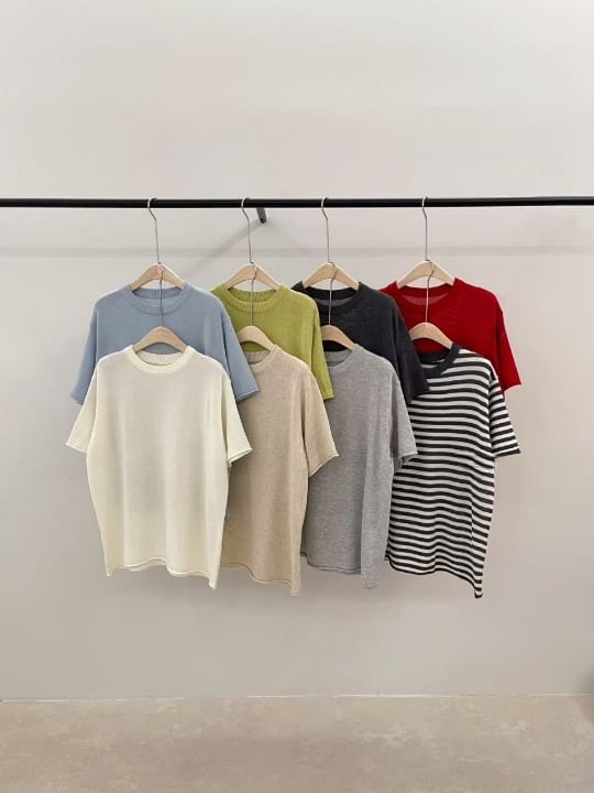 Knit Top with Elbow Sleeves and Crew Neckline