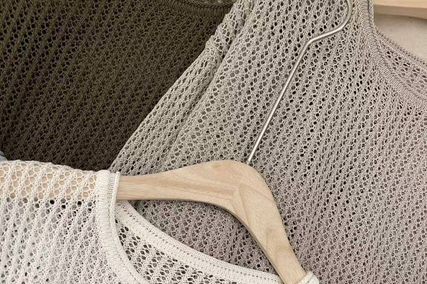 Perforated Knit Top with Long Sleeves and Crew Neck in Solid