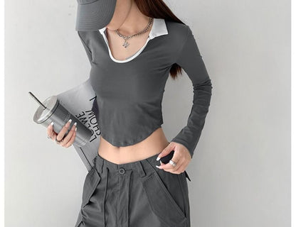 Two-Tone Top with Scoop Neck and Long Sleeves with Collar