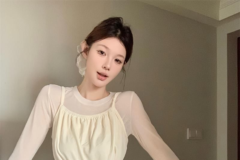 Set: Long-Sleeve Crew Neck Plain T-Shirt + Spaghetti Strap Lace Panel Drawstring Waist Mini A-Line Dress