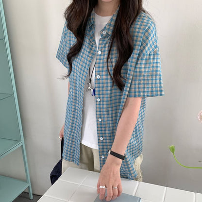 Collared Plaid Short-Sleeve Shirt