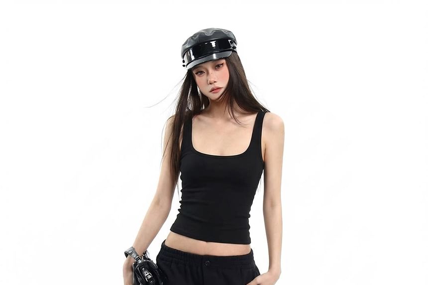 Square-Neck Cropped Tank