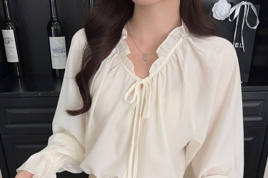 Long-Sleeve Ruffle Trim Blouse / Lace Trim Vest / Mid Rise Mini A-Line Skirt / Set