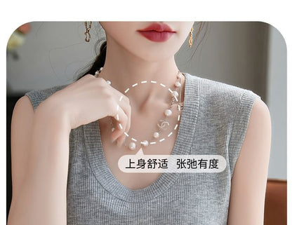 Scoop Neck Sleeveless Knit Top