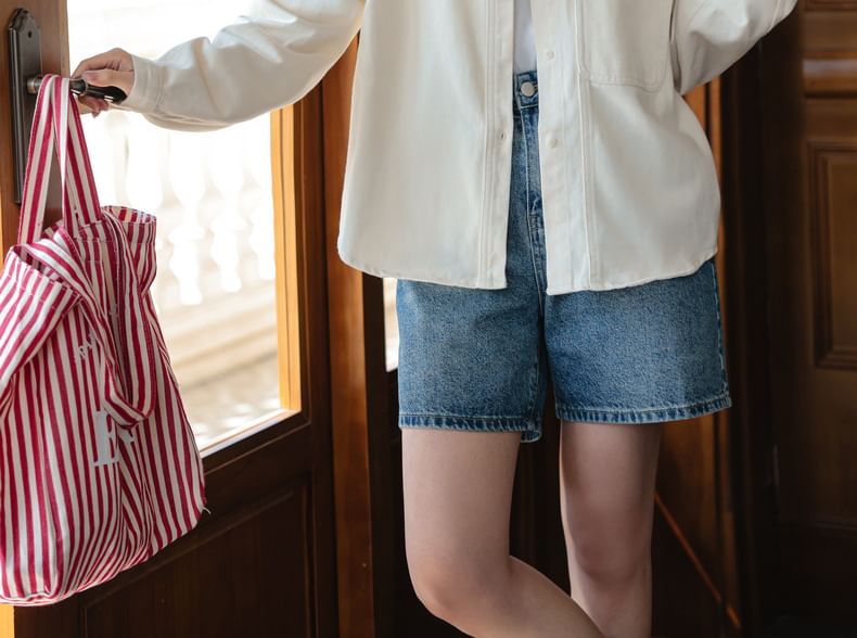 Denim Long-Sleeve Button-Up Shirt