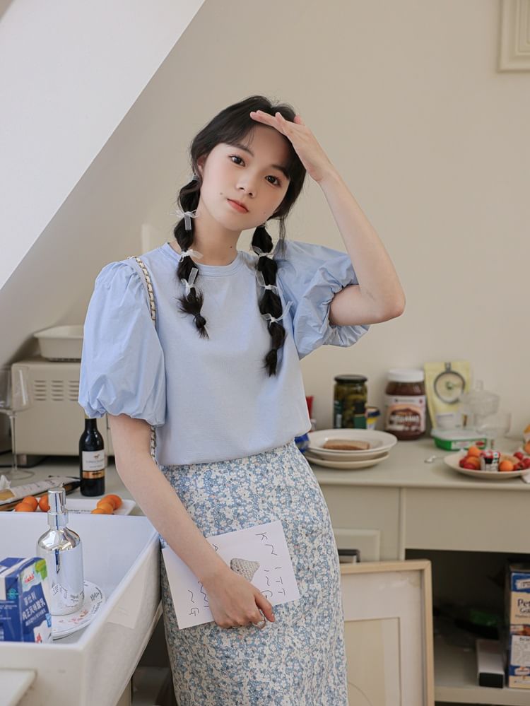 Puff-Sleeve Crew Neck Stylish Blouse