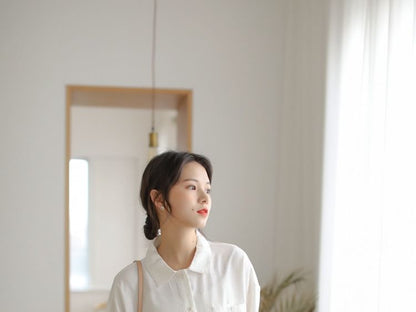 Elbow-Length Collared Button Blouse