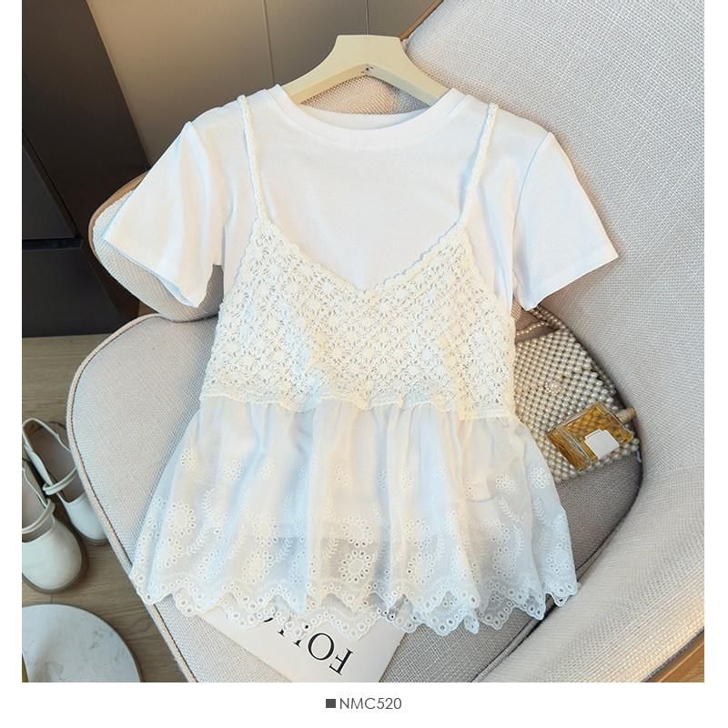 Crew Neck Tee & Spaghetti Strap Knit Camisole Set