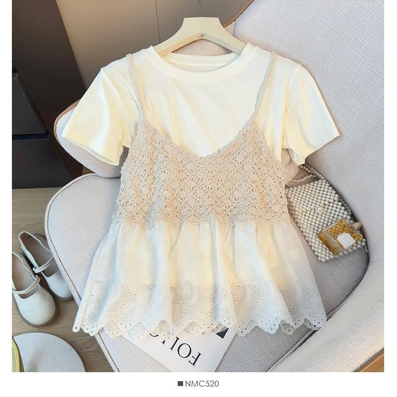 Crew Neck Tee & Spaghetti Strap Knit Camisole Set