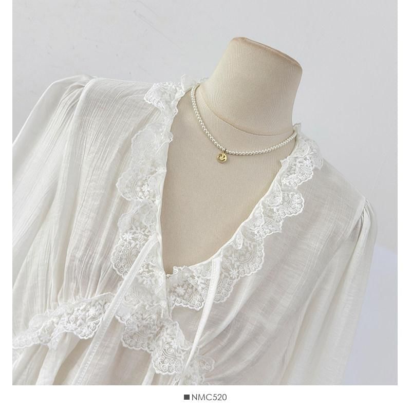 V-Neck Lace Ruffle Long-Sleeve Blouse