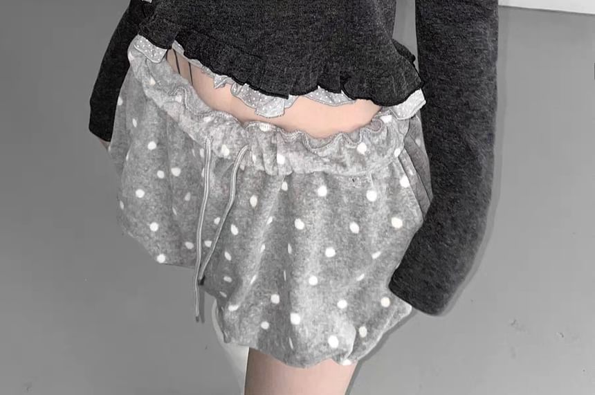Mock Two-Piece Long-Sleeve Square Neck Lace Trim Crop Top