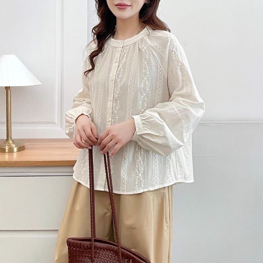 Long-Sleeve Collarless Lace Shirt