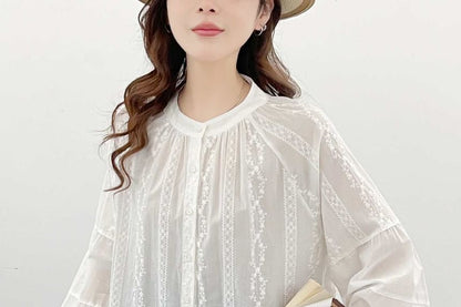 Long-Sleeve Collarless Lace Shirt
