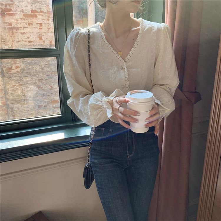 Puff-Sleeve V-Neck Plain Lace Trim Blouse