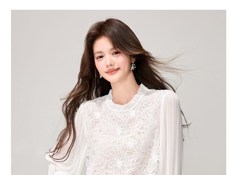 Long-Sleeve Lace Panel Ruffle Collar Blouse