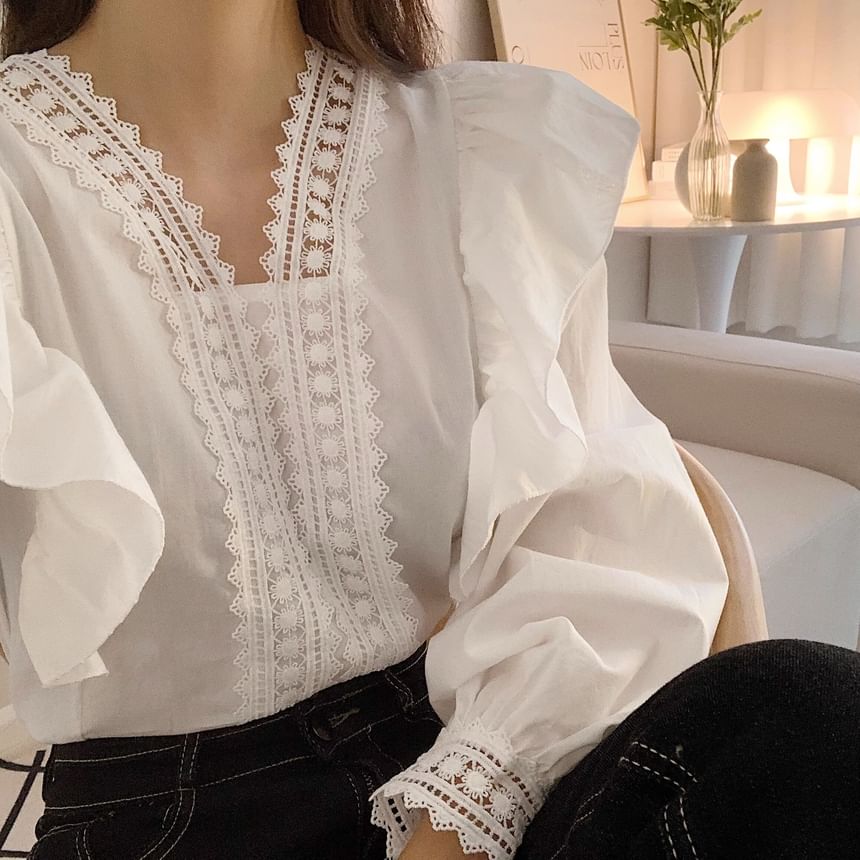 Puff-Sleeve V-Neck Lace Trim Ruffled Blouse