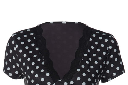 Short Sleeve V-Neck Lace Panel Polka Dot Slim-Fit Crop Top